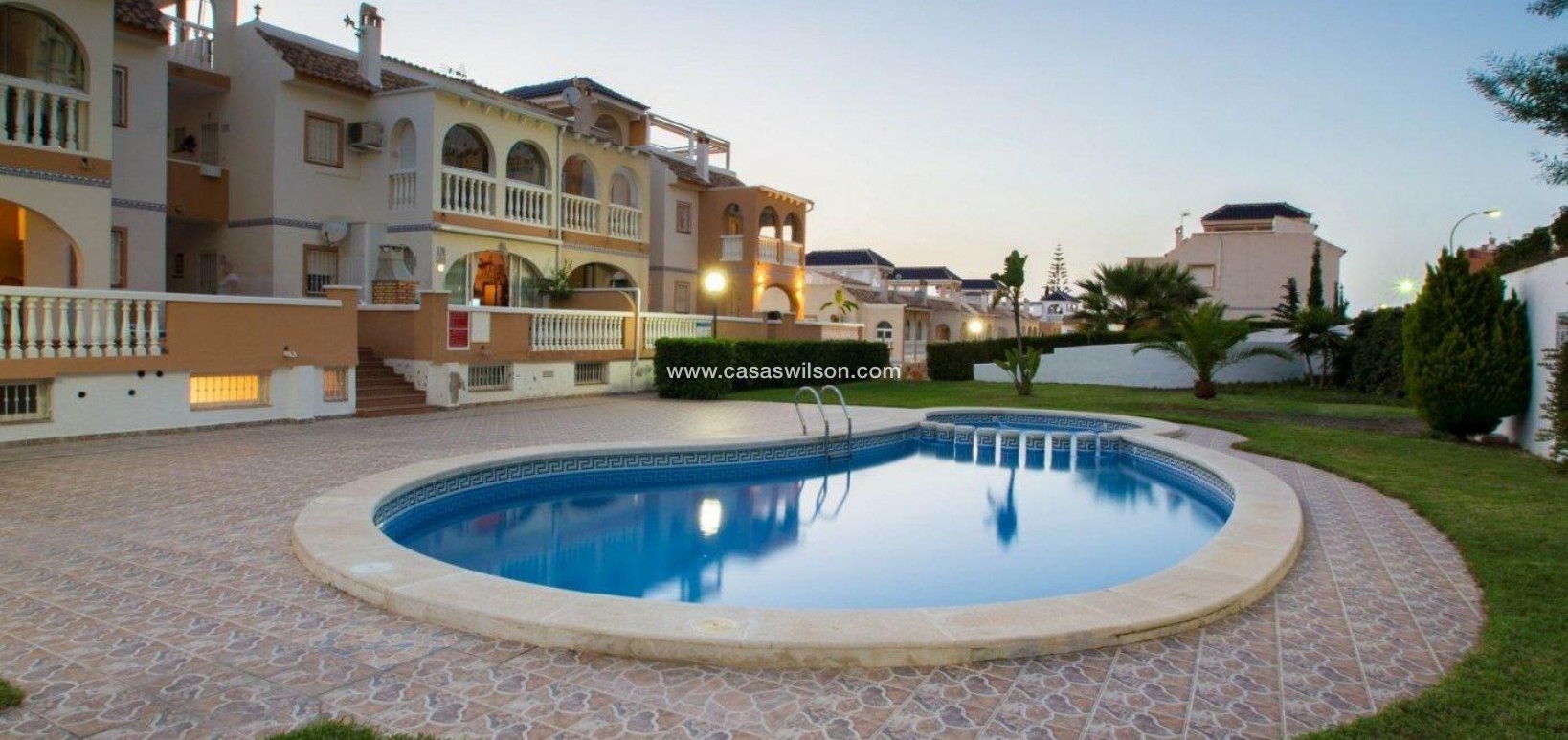 Sale - Apartment - Torrevieja - La Mata