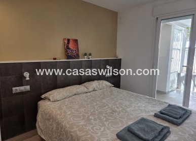 Sale - Apartment - Torrevieja - La Mata
