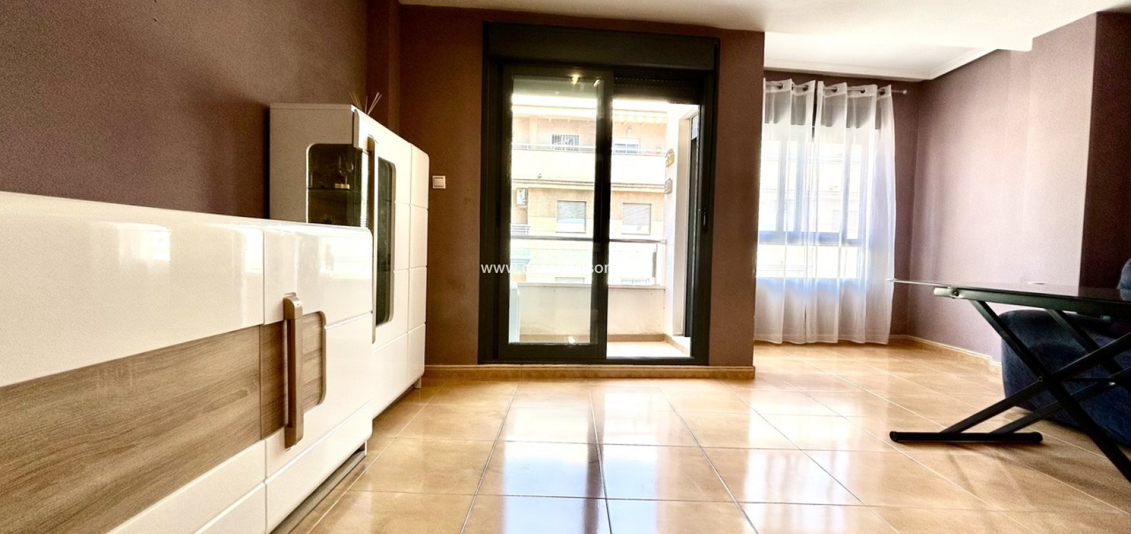 Sale - Apartment - Torrevieja - Costa Blanca