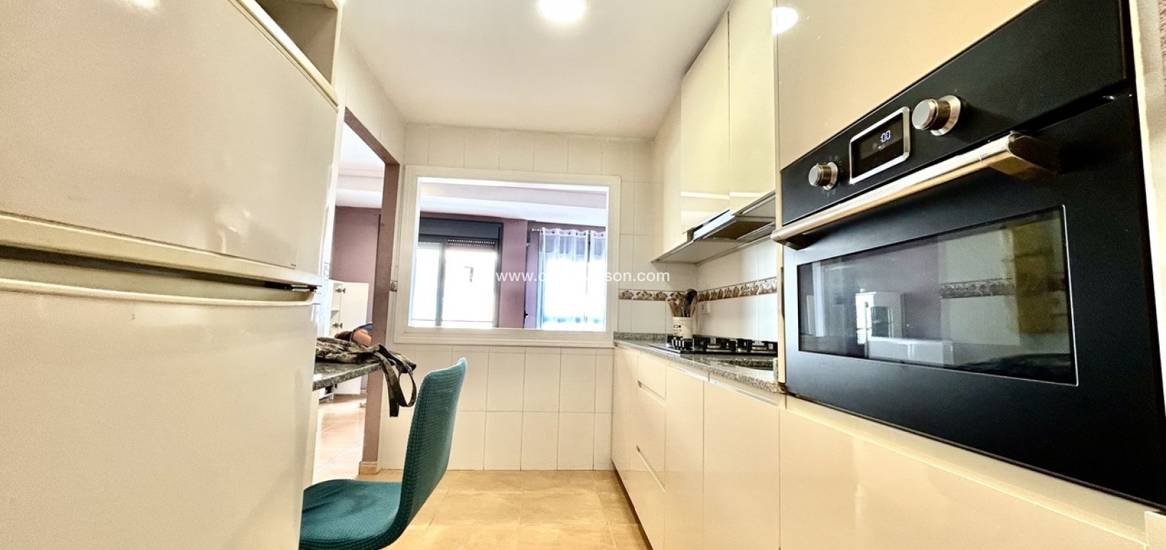 Sale - Apartment - Torrevieja - Costa Blanca