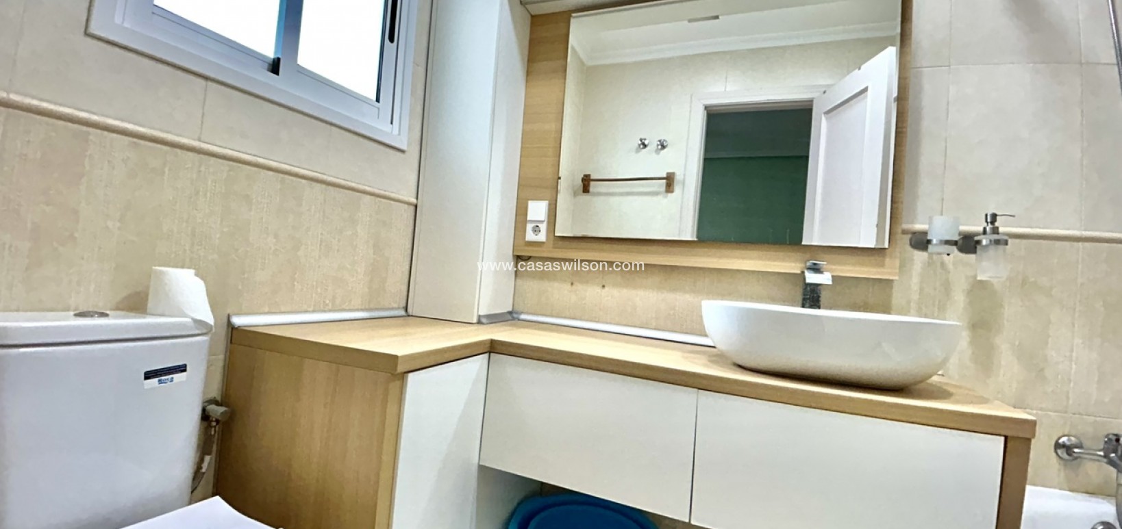 Sale - Apartment - Torrevieja - Costa Blanca