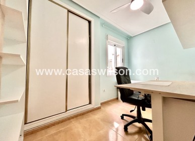 Sale - Apartment - Torrevieja - Costa Blanca