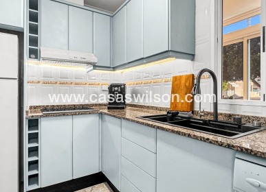 Sale - Appartement - Torrevieja - Nueva Torrevieja - Aguas Nuevas