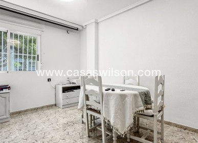 Sale - Appartement - Torrevieja - Nueva Torrevieja - Aguas Nuevas
