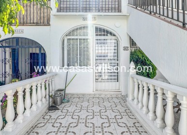Sale - Bungalow - Torrevieja - Los Balcones - Los Altos del Edén