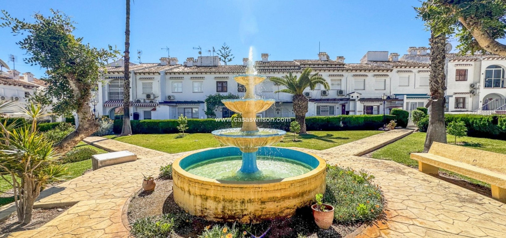 Sale - Bungalow - Torrevieja - Los Balcones - Los Altos del Edén