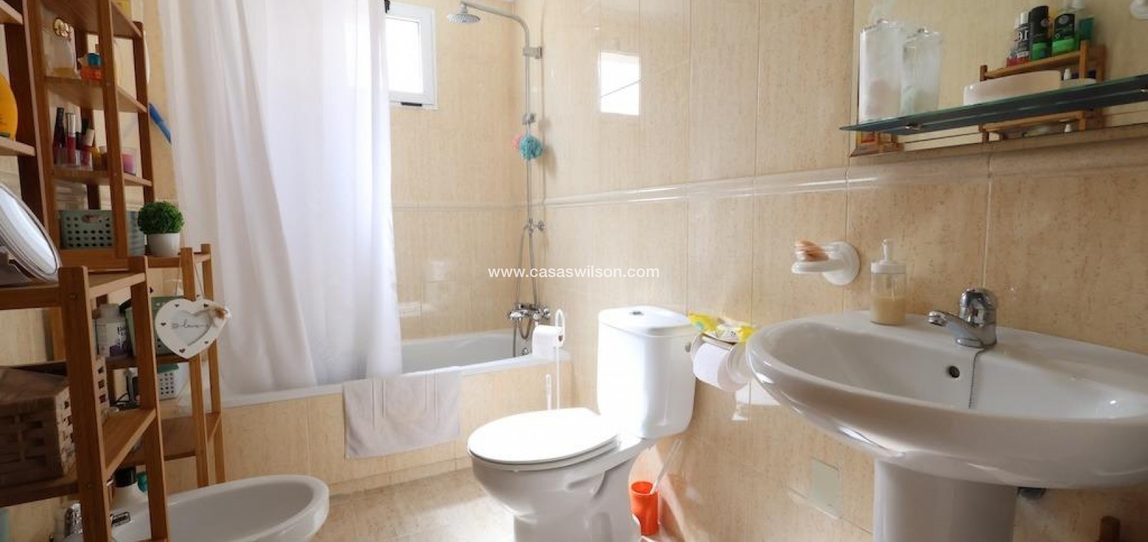 Sale - Apartment - Torrevieja - Costa Blanca