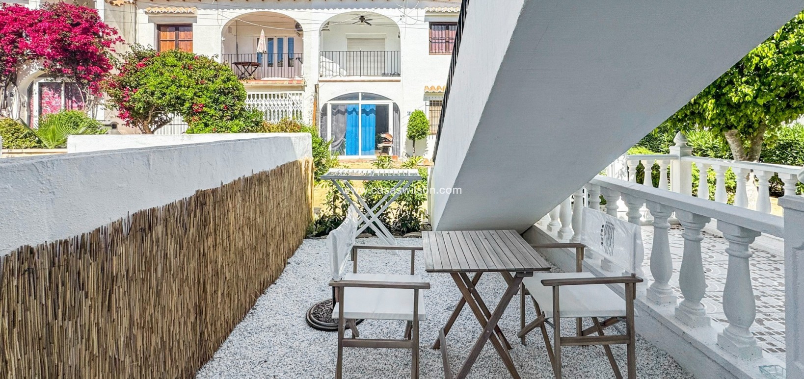 Sale - Bungalow - Torrevieja - Costa Blanca