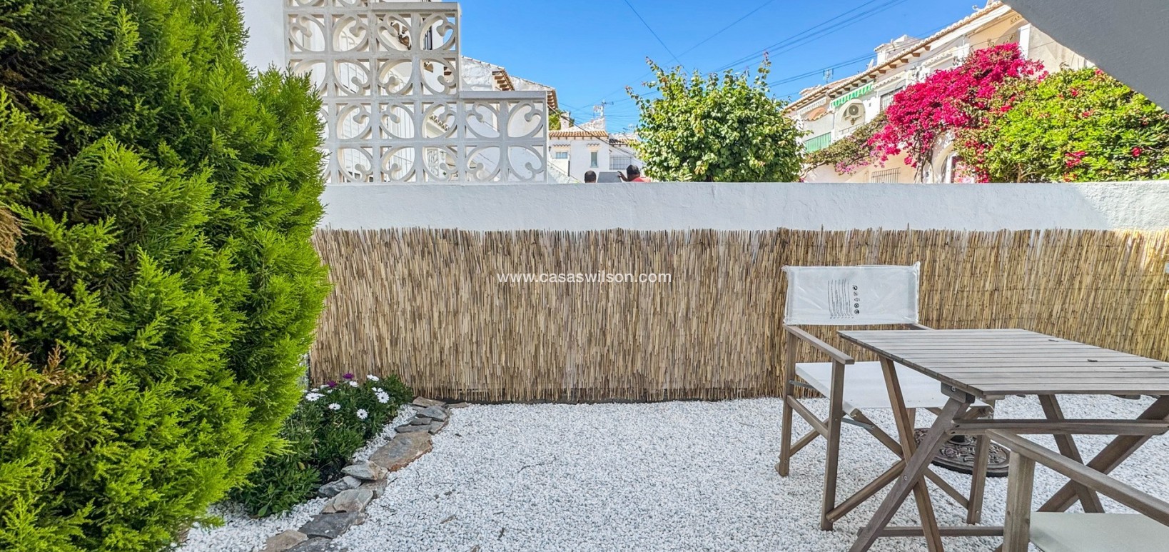 Sale - Bungalow - Torrevieja - Costa Blanca