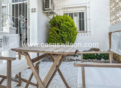 Sale - Bungalow - Torrevieja - Costa Blanca