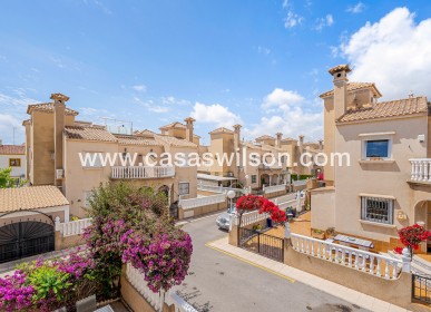 Sale - Townhouse - Orihuela Costa - Costa Blanca