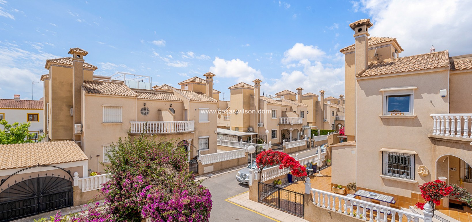 Sale - Townhouse - Orihuela Costa - Costa Blanca