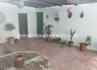 Sale - Townhouse - Formentera del Segura - Centro