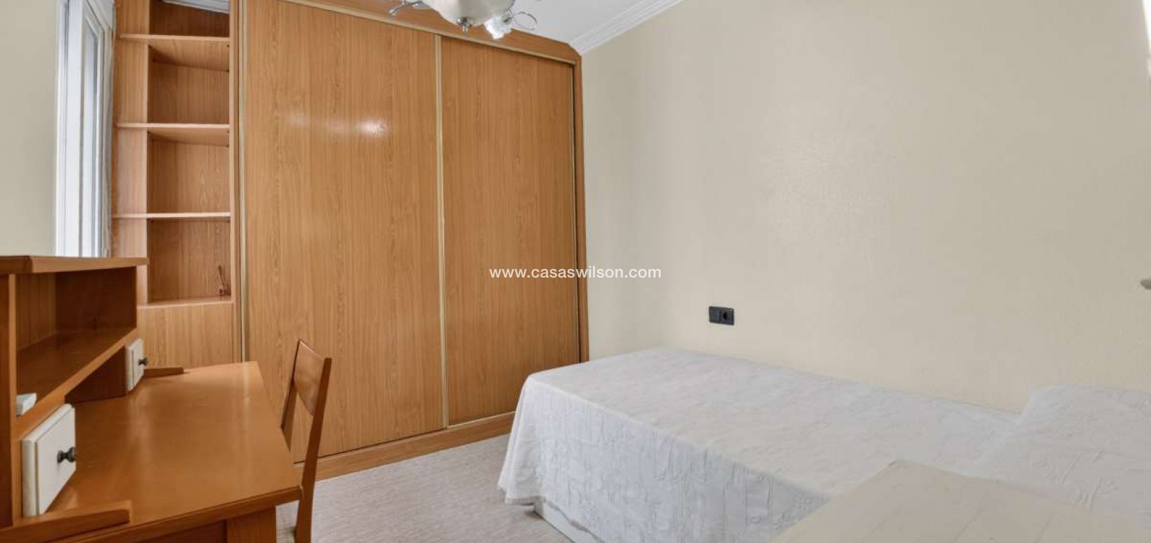 Sale - Apartment - Torrevieja - Costa Blanca