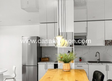 Sale - Apartment - Torrevieja - Costa Blanca