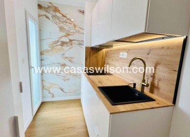 Sale - Apartment - Torrevieja - Punta prima