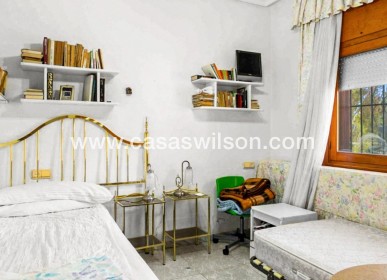 Sale - Villa - Torrevieja - Los Balcones - Los Altos del Edén