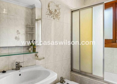 Sale - Villa - Torrevieja - Los Balcones - Los Altos del Edén