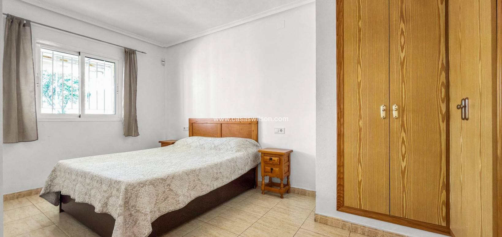 Sale - Apartment - Orihuela Costa - Playa Flamenca