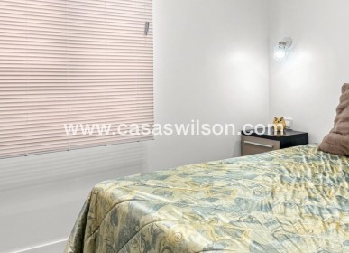 Sale - Apartment - Torrevieja - El Acequión - Los Náufragos