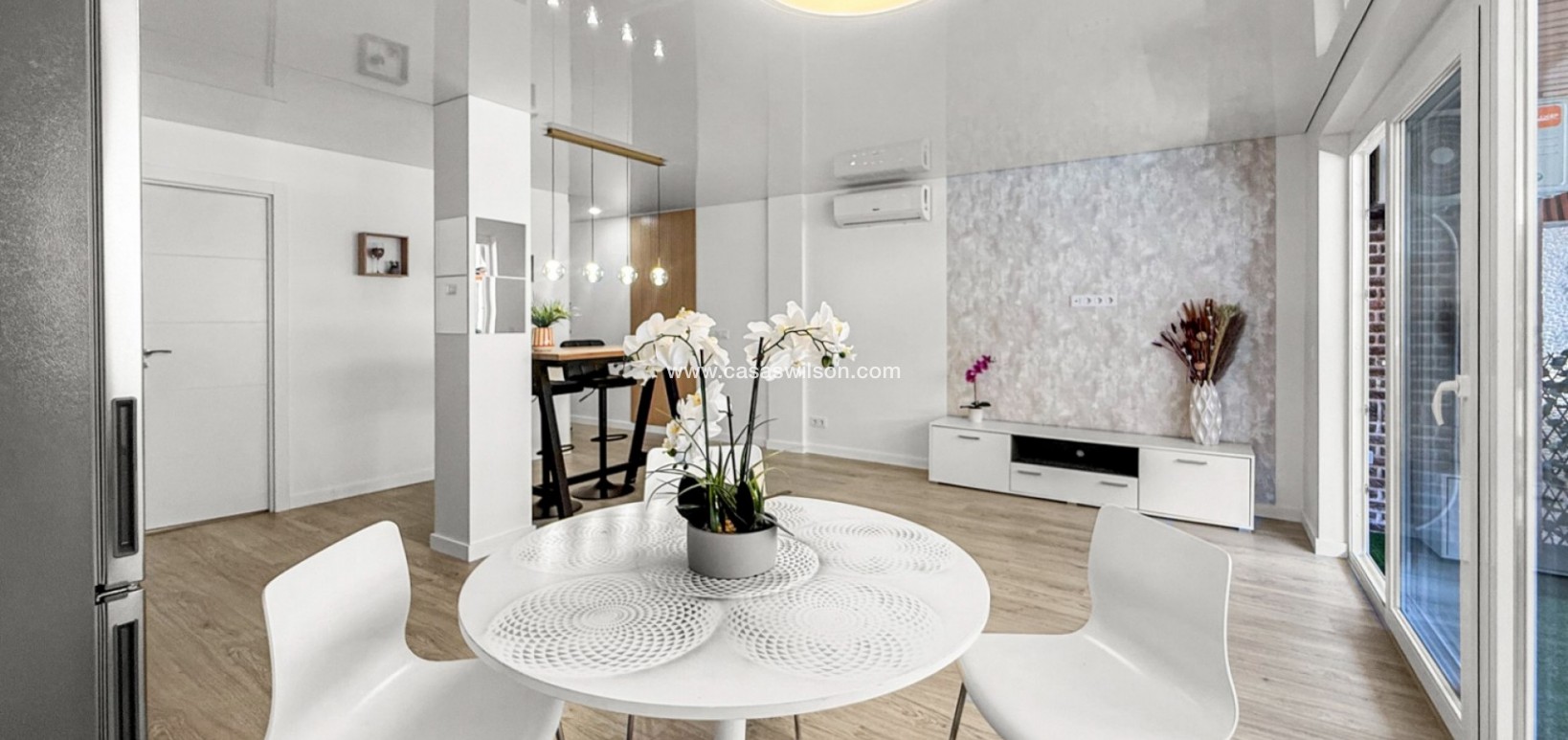 Sale - Apartment - Torrevieja - El Acequión - Los Náufragos