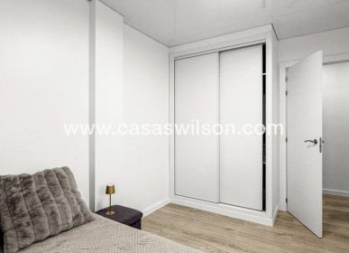 Sale - Apartment - Torrevieja - El Acequión - Los Náufragos