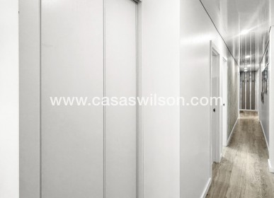 Sale - Apartment - Torrevieja - El Acequión - Los Náufragos