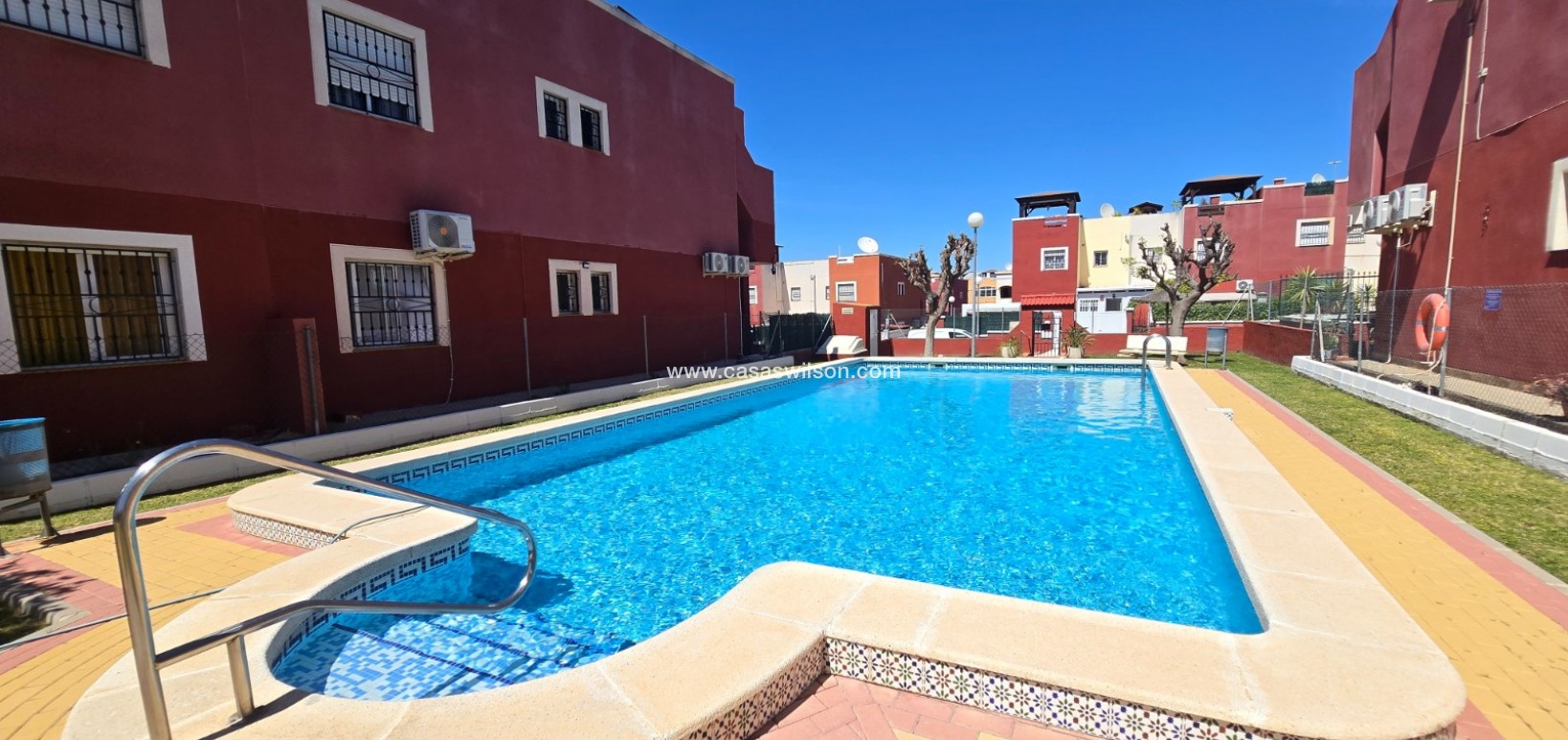 Sale - Apartment / Flat * - Orihuela Costa - Los Altos *