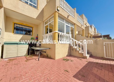 Sale - Villa - Guardamar del Segura - Guardamar