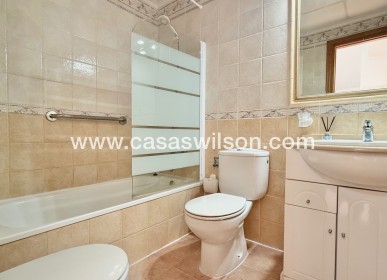 Sale - Villa - Guardamar del Segura - Guardamar