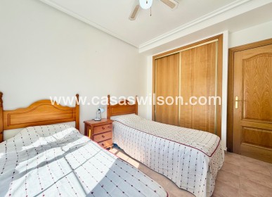 Sale - Villa - Guardamar del Segura - Guardamar