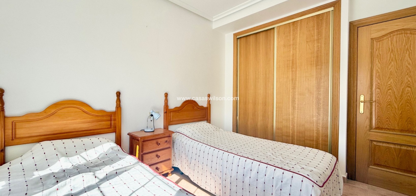 Sale - Villa - Guardamar del Segura - Guardamar
