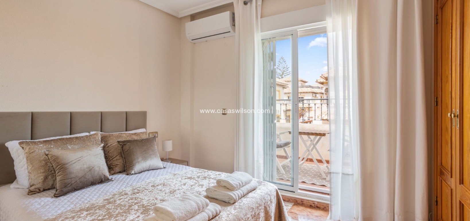 Sale - Villa - Orihuela Costa - La Regia