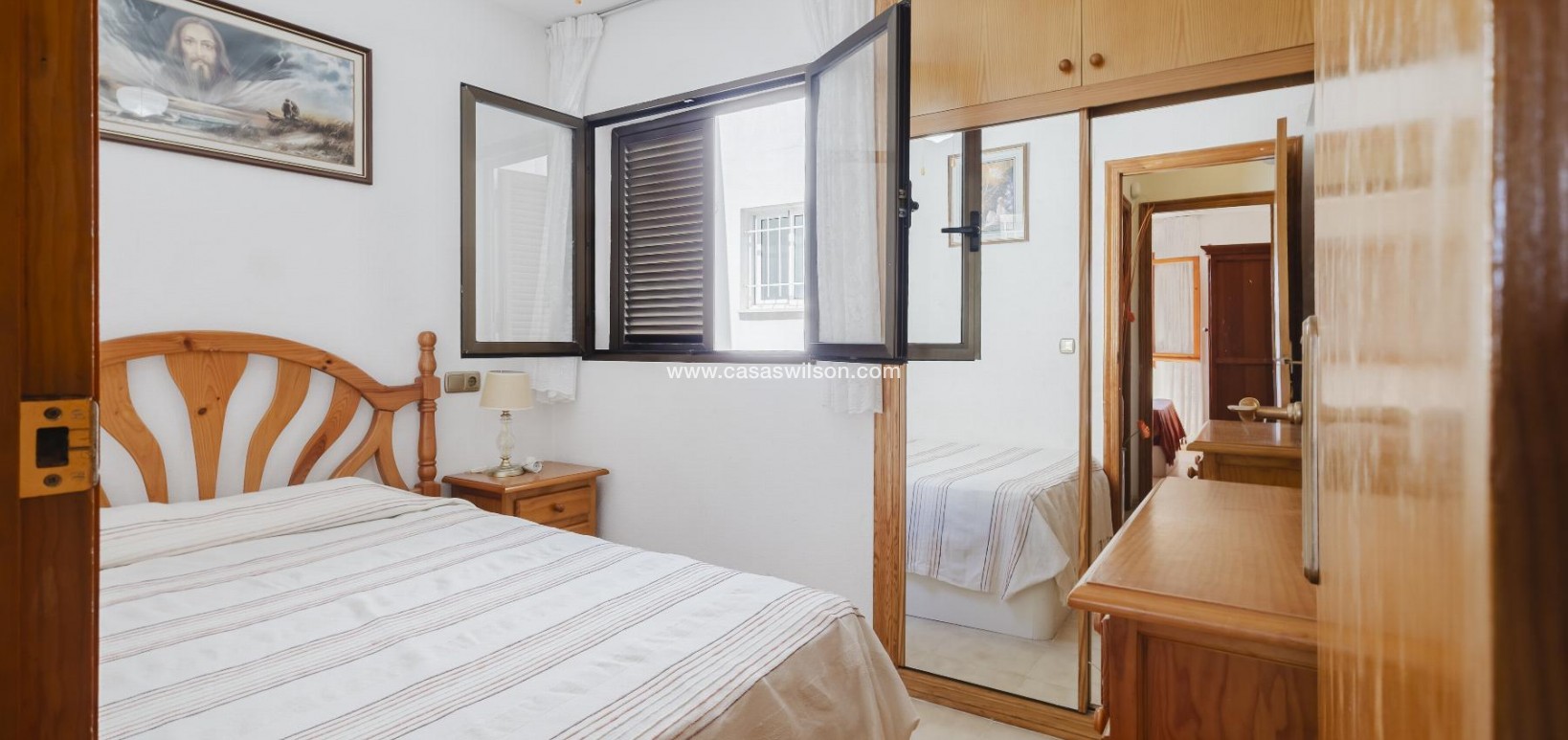 Sale - Apartment - Torrevieja - Costa Blanca