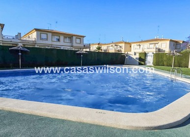 Sale - Bungalow - Orihuela Costa - Costa Blanca