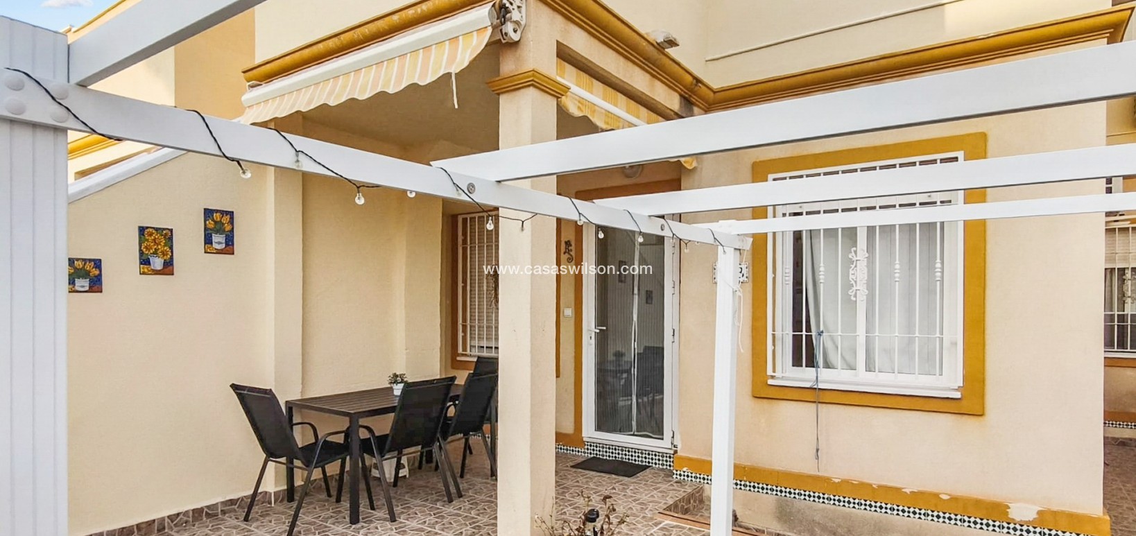 Sale - Bungalow - Orihuela Costa - Costa Blanca