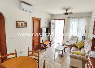 Sale - Bungalow - Orihuela Costa - Costa Blanca