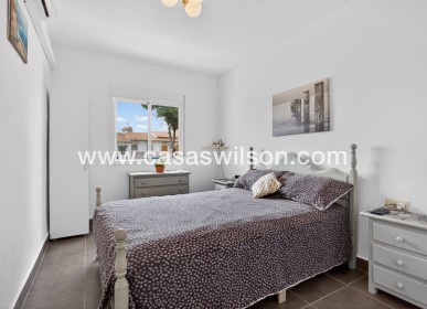 Sale - Bungalow - Torrevieja - Costa Blanca