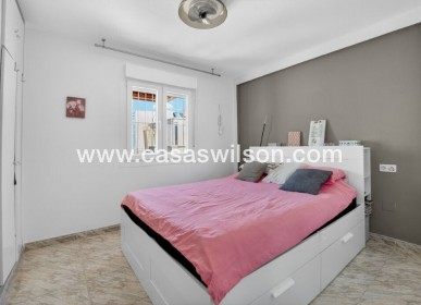 Sale - Apartment - Torrevieja - Doña Ines