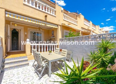 Sale - Townhouse - Torrevieja - Aguas Nuevas