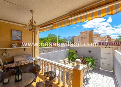 Sale - Townhouse - Torrevieja - Aguas Nuevas