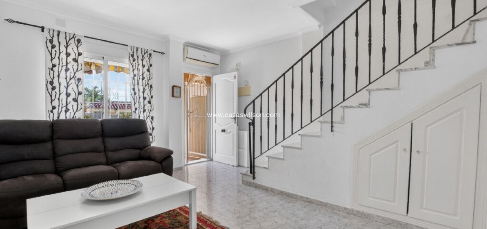 Sale - Townhouse - Torrevieja - Aguas Nuevas