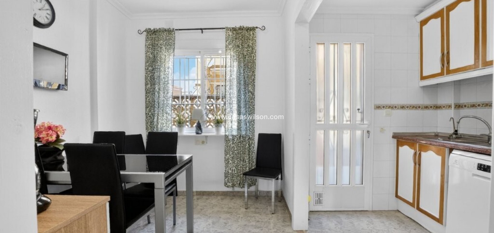 Sale - Townhouse - Torrevieja - Aguas Nuevas