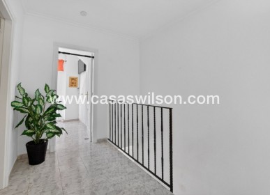 Sale - Townhouse - Torrevieja - Aguas Nuevas