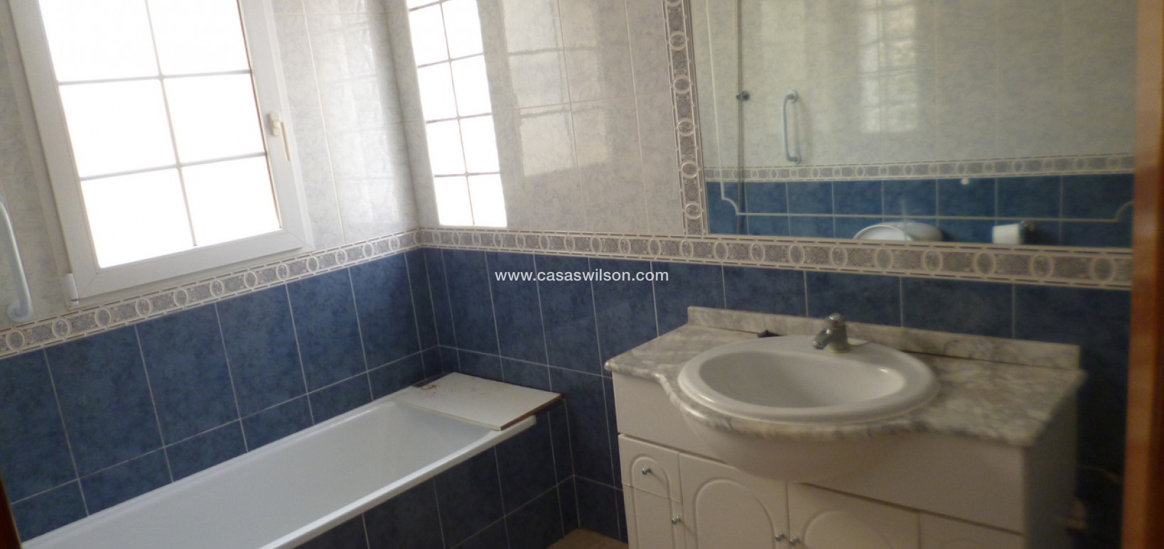 Sale - Townhouse - Playa Flamenca - Costa Blanca