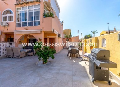 Sale - Apartment - Torrevieja - La Rosaleda
