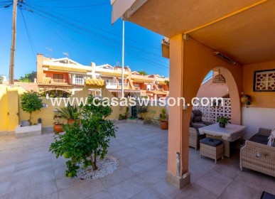 Sale - Apartment - Torrevieja - La Rosaleda