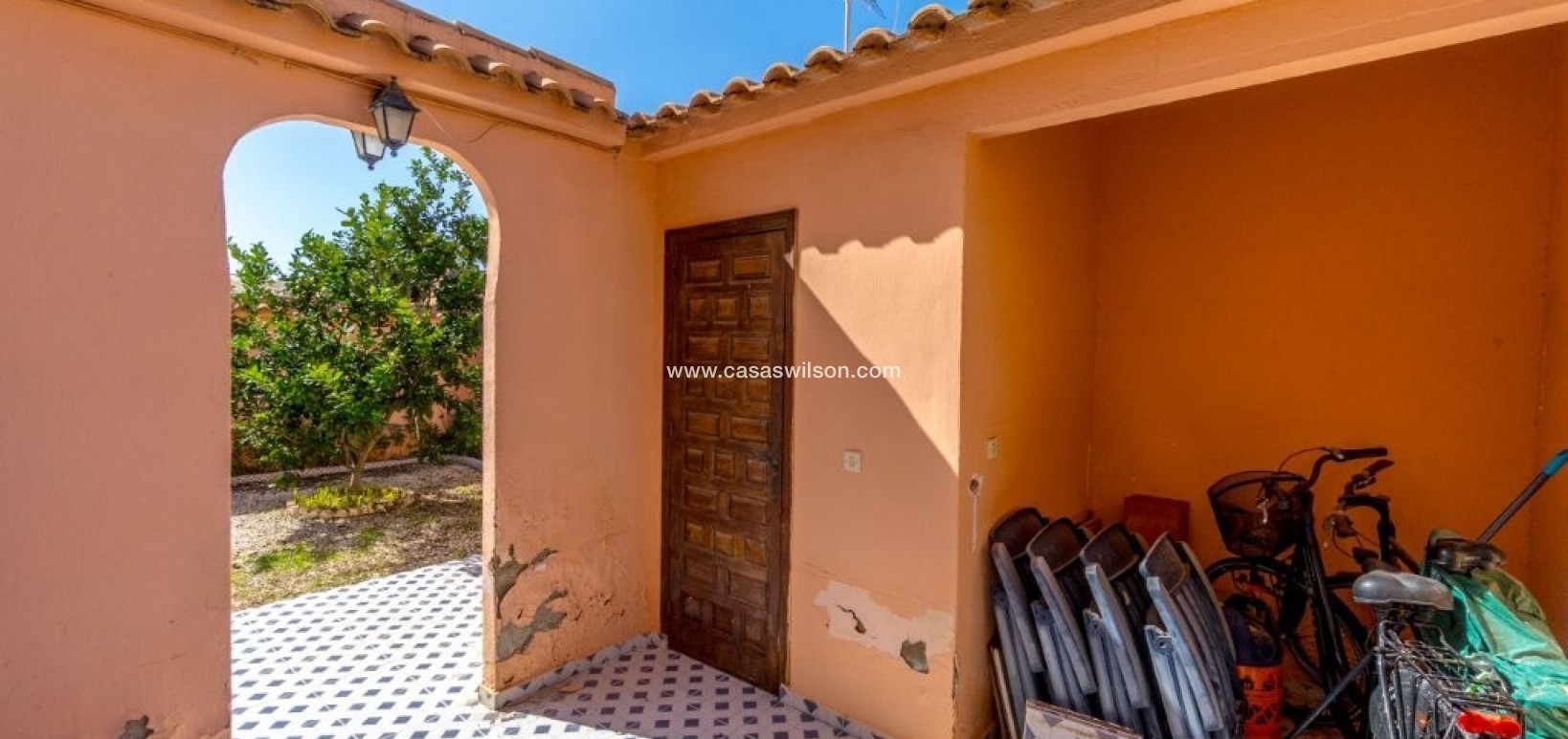 Sale - Apartment - Torrevieja - La Rosaleda