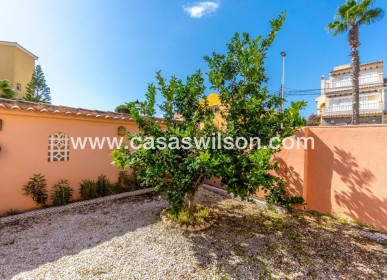 Sale - Apartment - Torrevieja - La Rosaleda
