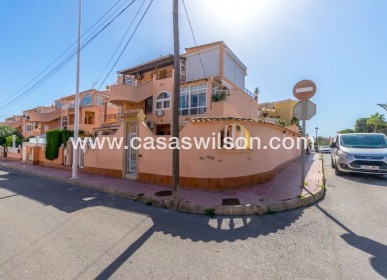 Sale - Apartment - Torrevieja - La Rosaleda